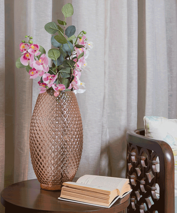 Large Curved Diamond Cut Blush Rose Glass Vase