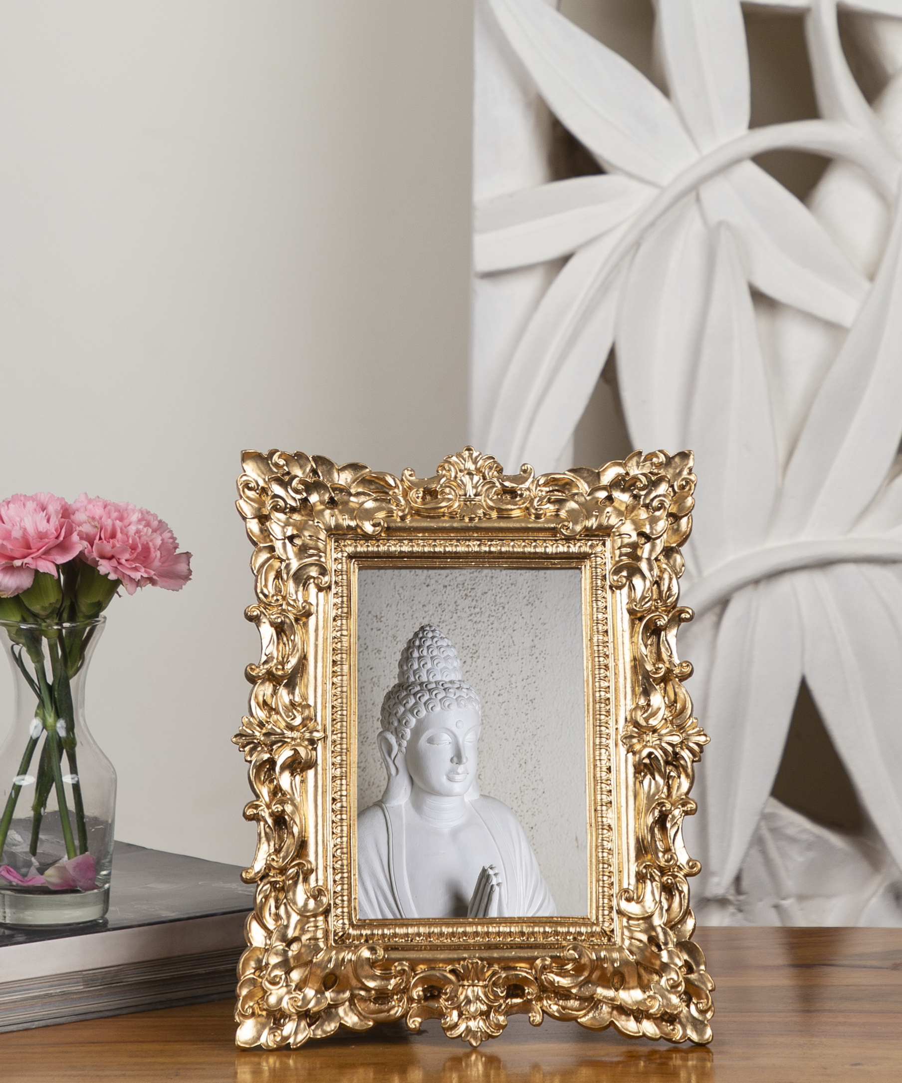 Gold Royal Photo Frame