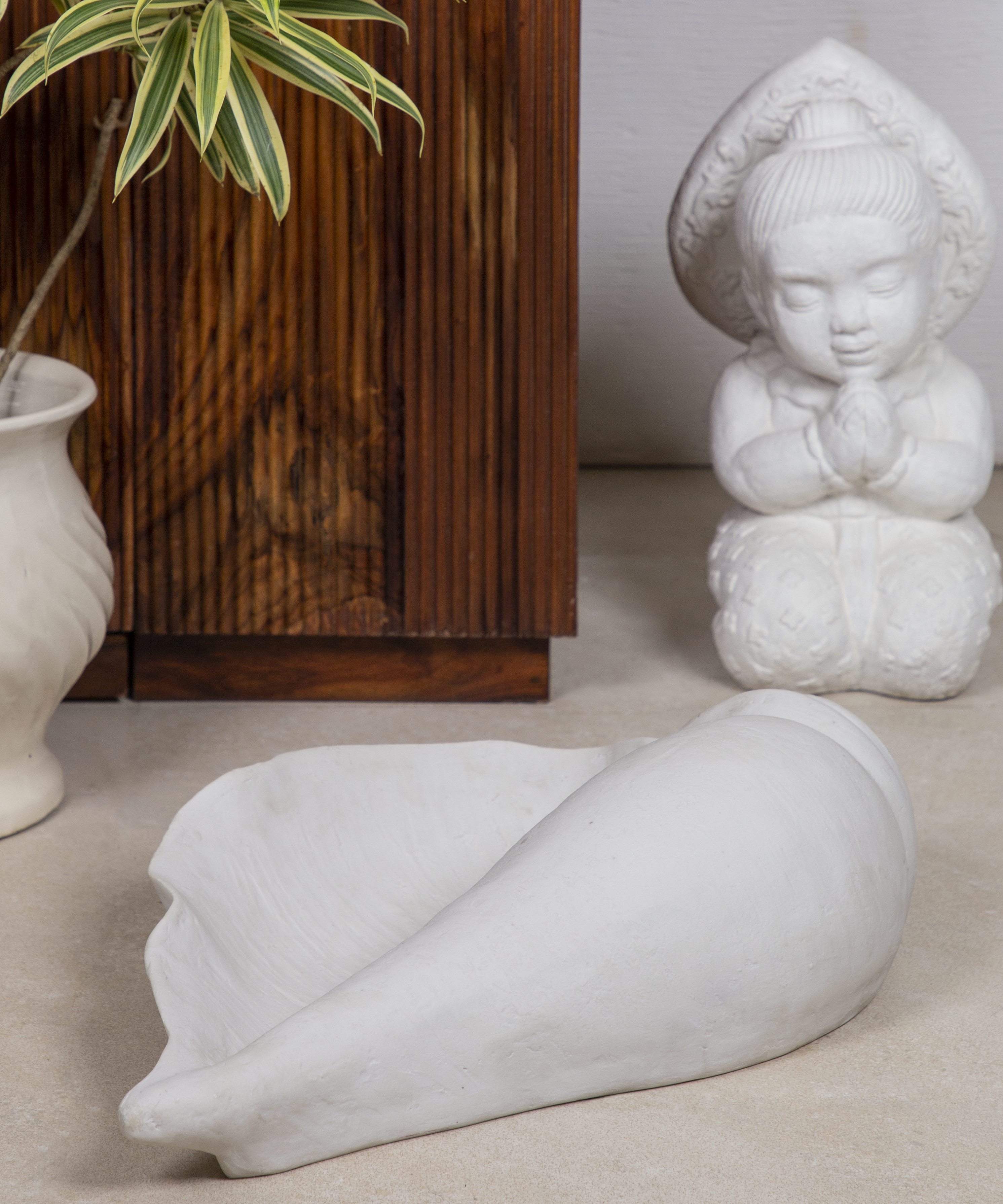 Conch Shell Fiber Urli