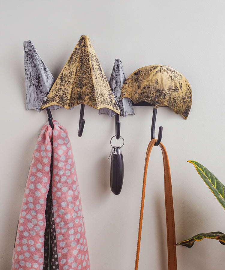 Umbrellas With 4 Hooks In Antique Silver and Gold Finish