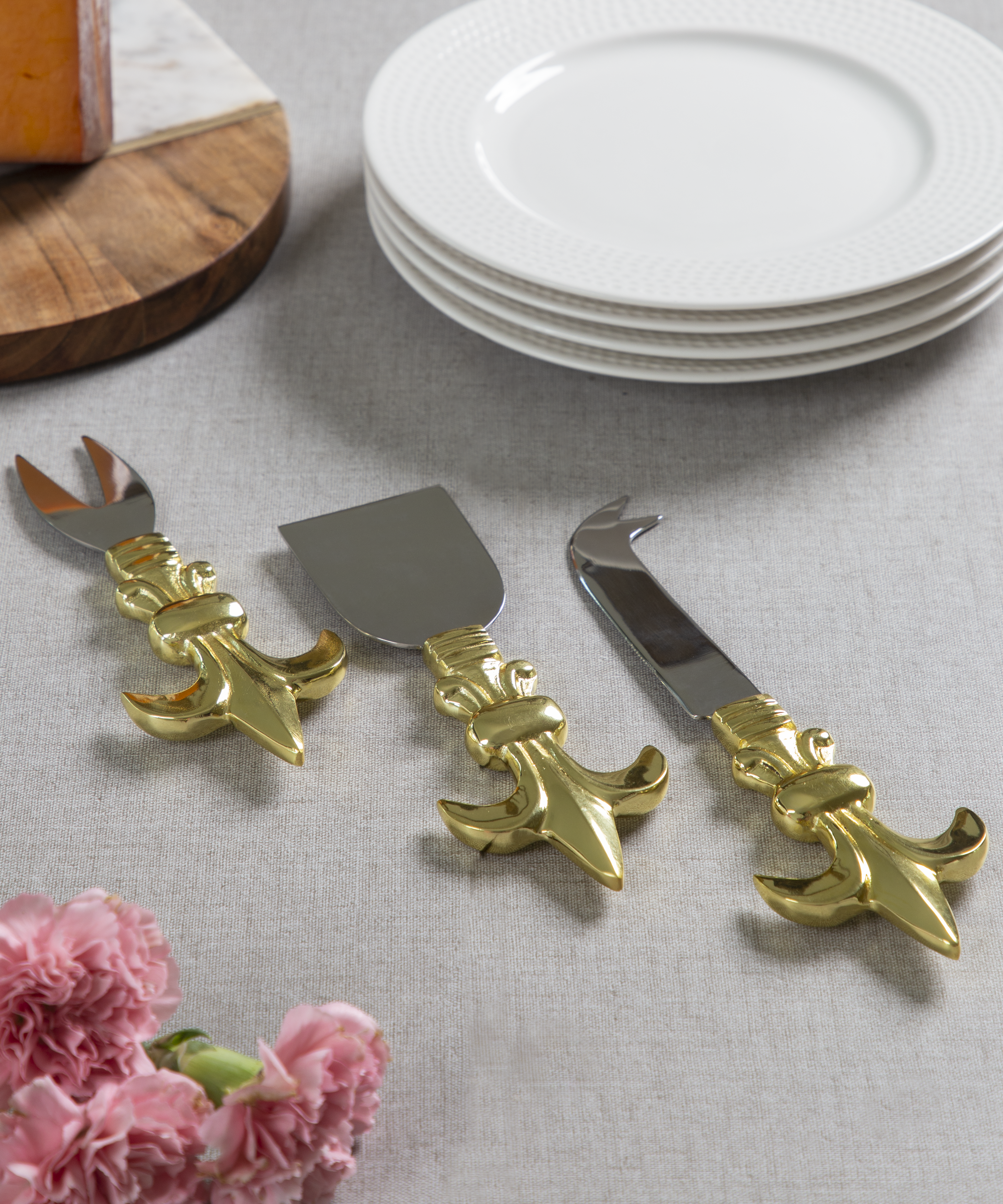 Nostalgia Cheese Cutlery in Gold & Silver Finish - Set of 3