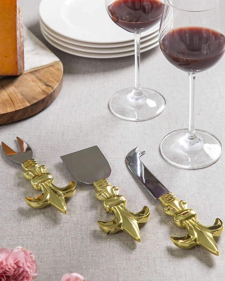 Nostalgia Cheese Cutlery in Gold & Silver Finish - Set of 3