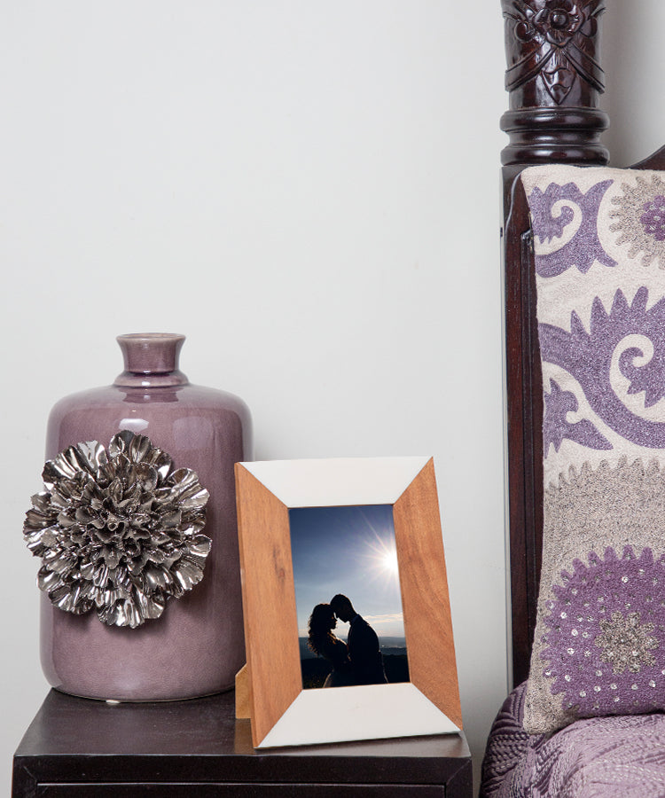 Half Wood Half White Marble Handcrafted Photoframe