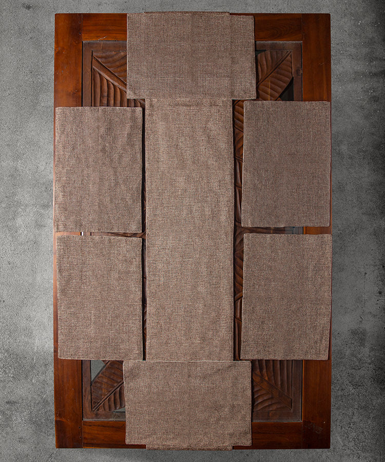 Light Brown Jute Set of 6 Table Mats with 1 Jute Runner