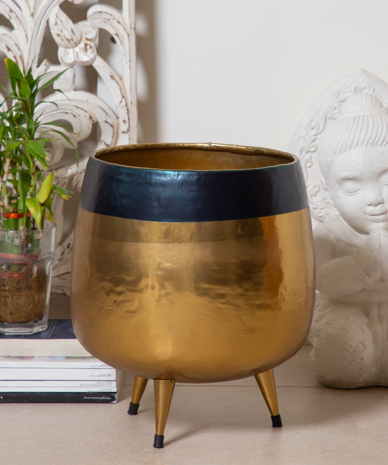 Hand Hammered Planters In Dual Black and Brass Gold Finish.