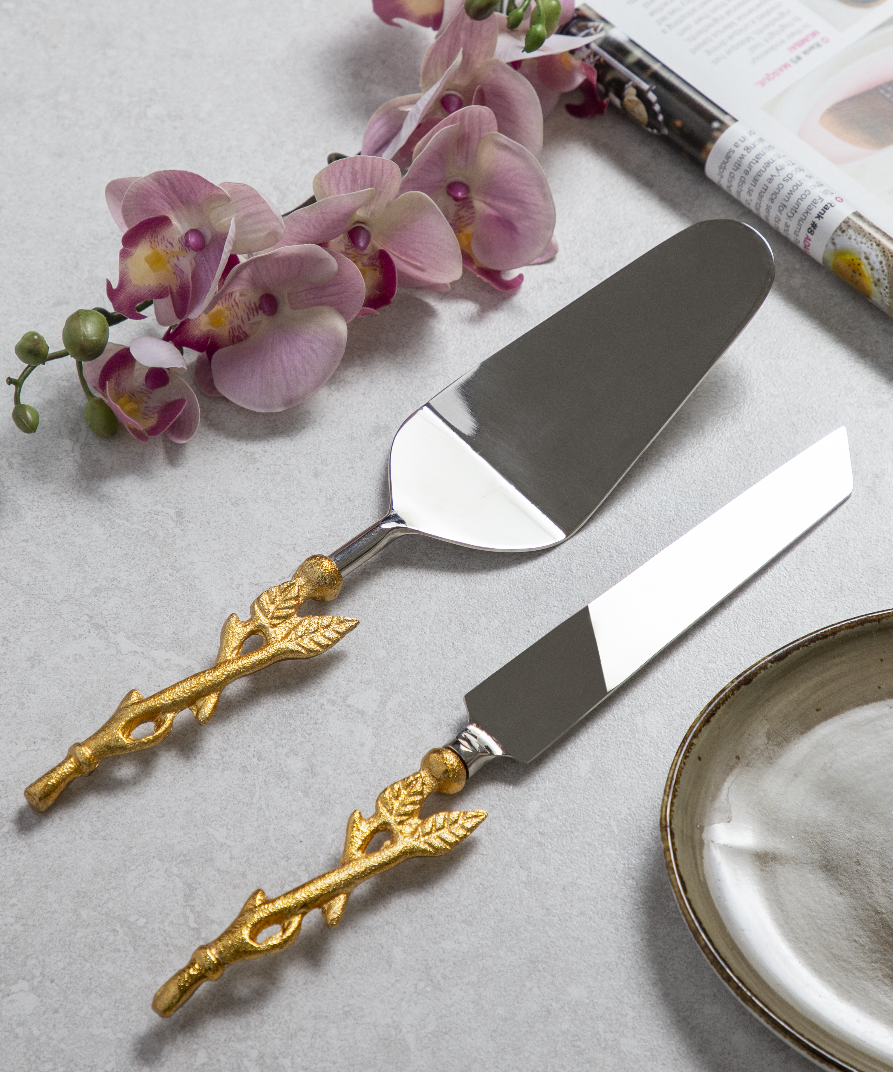 Stem With Leaves Cake Cutlery (Spatula And Knife Set)