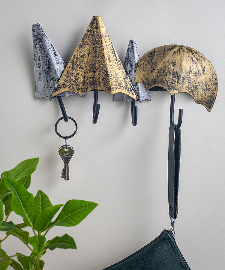 Umbrellas With 4 Hooks In Antique Silver and Gold Finish